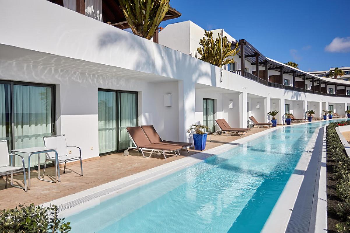 Winter Sun in Lanzarote for 2 - Image 3