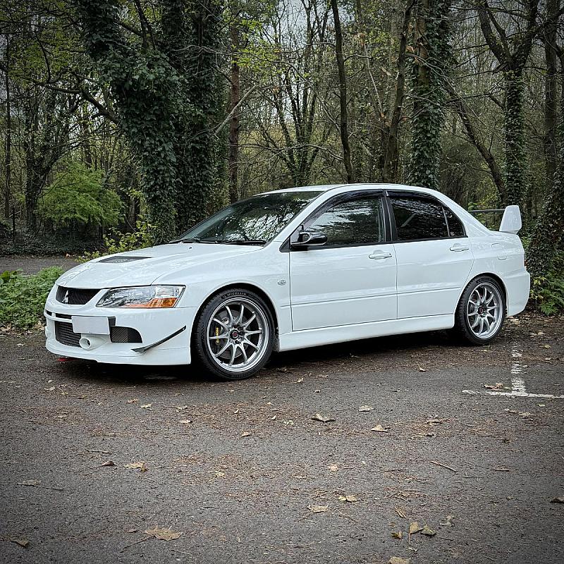 4 CHOICES - £30,000 - Audi Q8 - Mitsubishi EVO IX - Elddis Motorhome - Image 3